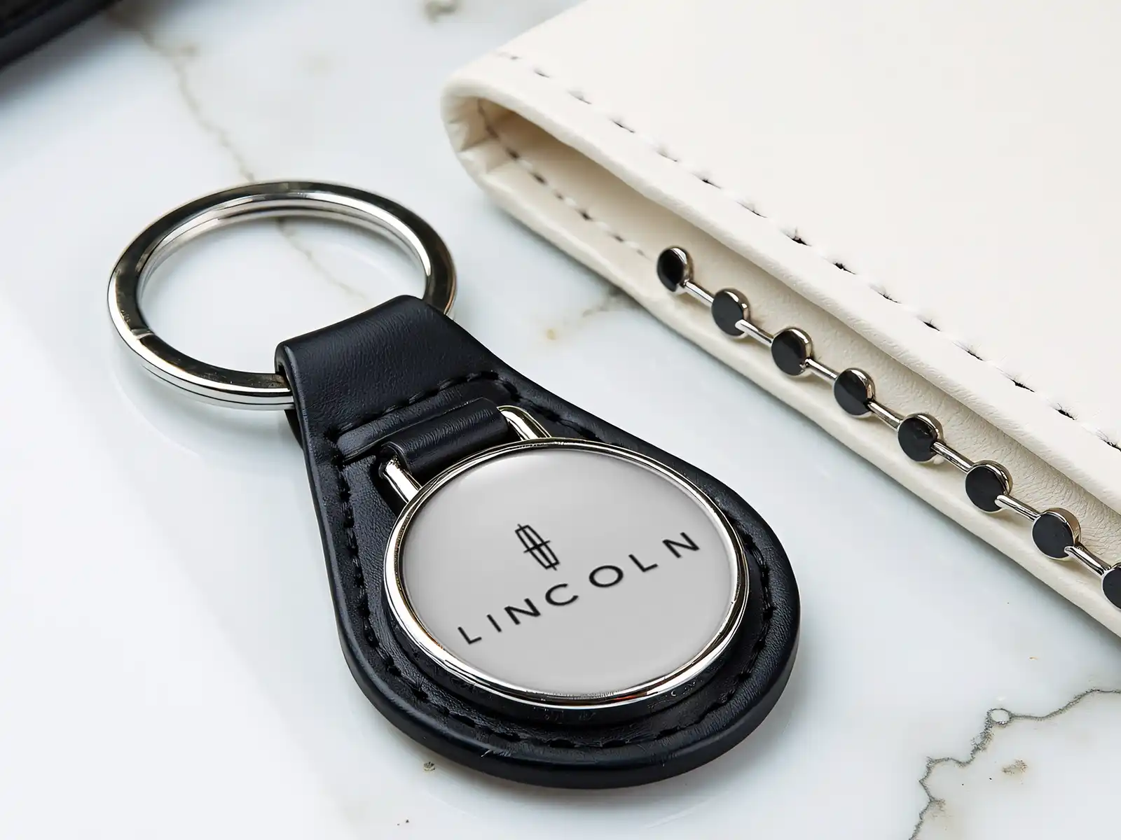Lincoln Llavero Personal Cuero Robusto Estilo Diseño